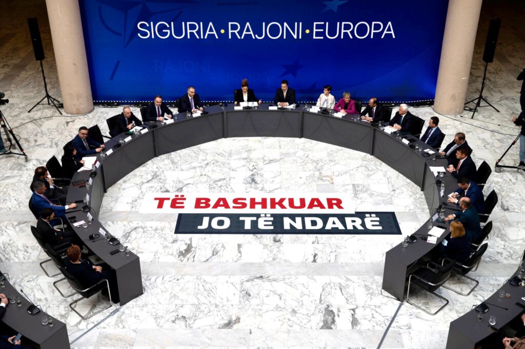 Grubi: Asnje vendim për Ballkan nuk mund të mirret pa pajtimin e shqiptarëve 17
